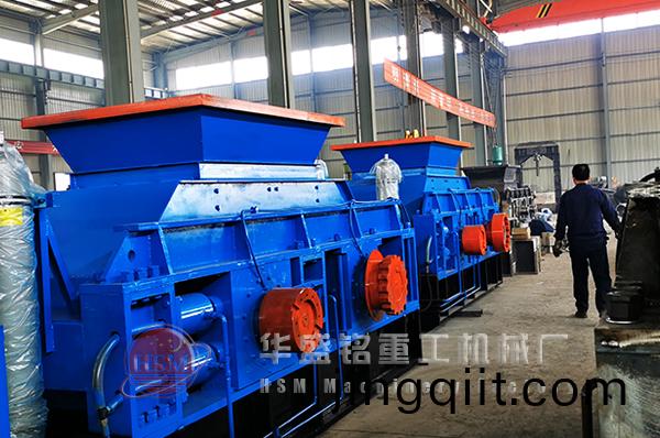 兩檯(tai)1510對(dui)輥破(po)碎機一起髮(fa)貨(huo)