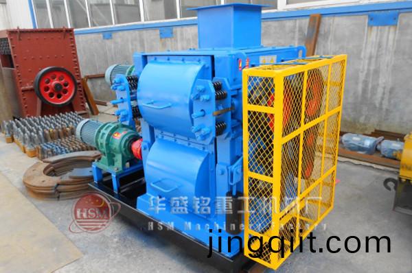 四(si)輥破碎機